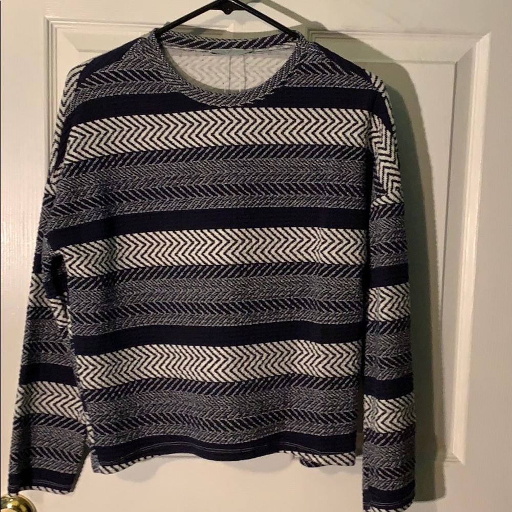 Zara Patterned Sweatshirt in Navy and White